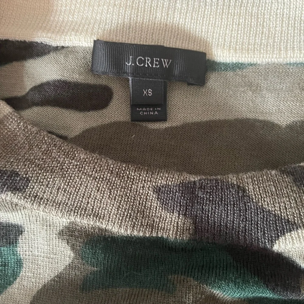 J Crew Camouflage 3/4 Sleeve Sweater Size XS